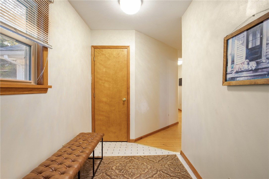 Shade Twp, Pennsylvania 15926, United States, 3 Bedrooms Bedrooms, ,2 BathroomsBathrooms,Residential,Active,230224