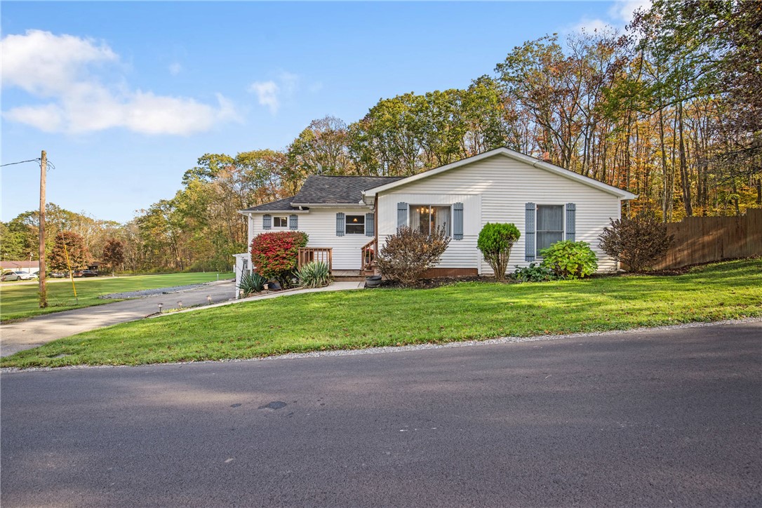 Shade Twp, Pennsylvania 15926, United States, 3 Bedrooms Bedrooms, ,2 BathroomsBathrooms,Residential,Active,230224