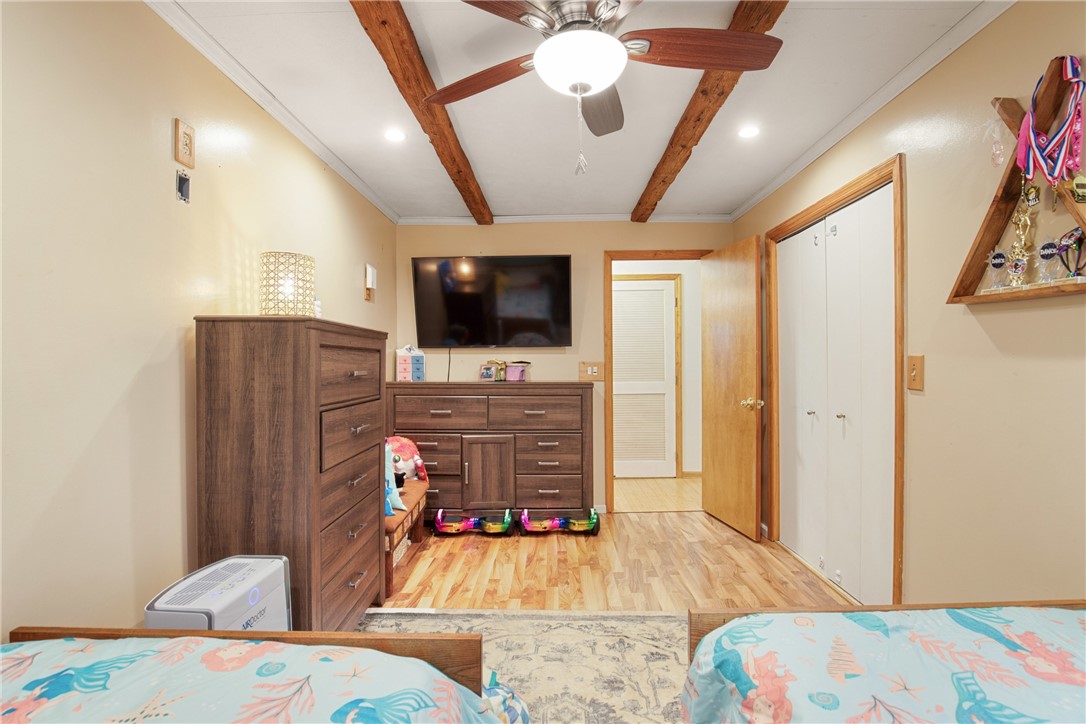 Shade Twp, Pennsylvania 15926, United States, 3 Bedrooms Bedrooms, ,2 BathroomsBathrooms,Residential,Active,230224