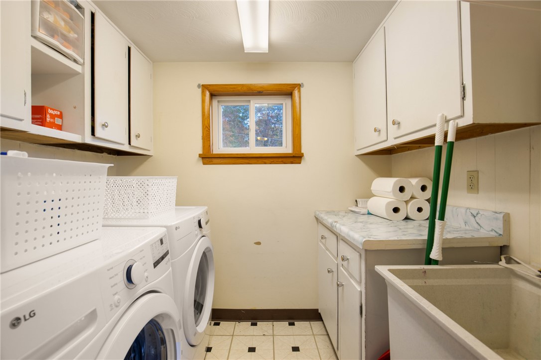 Shade Twp, Pennsylvania 15926, United States, 3 Bedrooms Bedrooms, ,2 BathroomsBathrooms,Residential,Active,230224