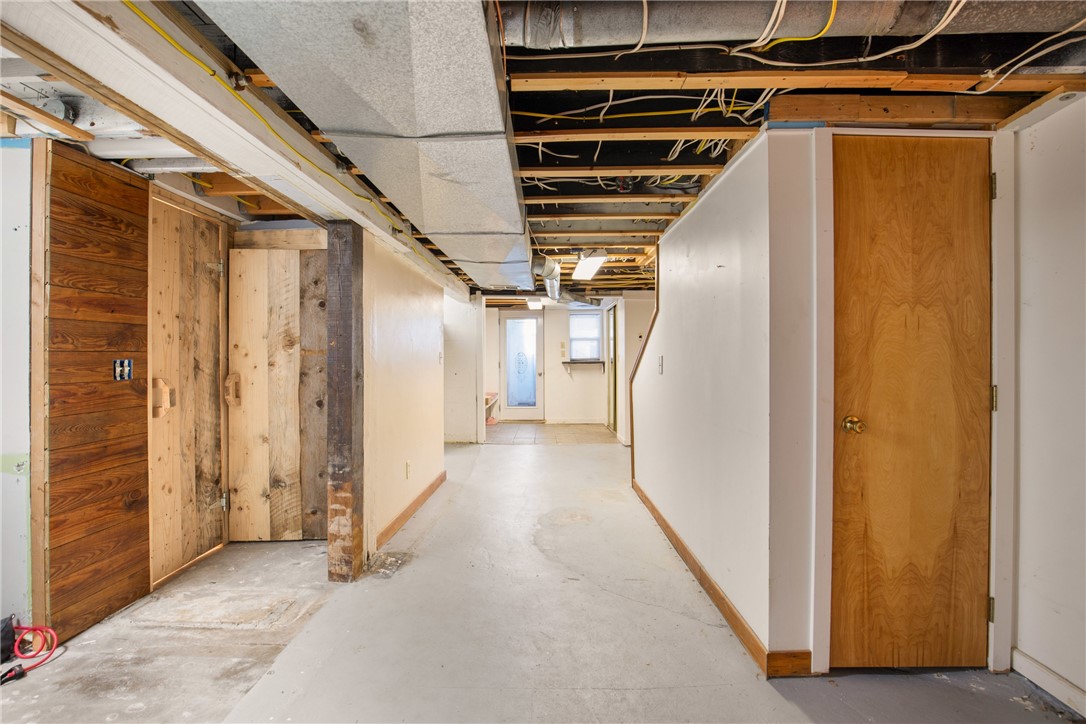 Shade Twp, Pennsylvania 15926, United States, 3 Bedrooms Bedrooms, ,2 BathroomsBathrooms,Residential,Active,230224