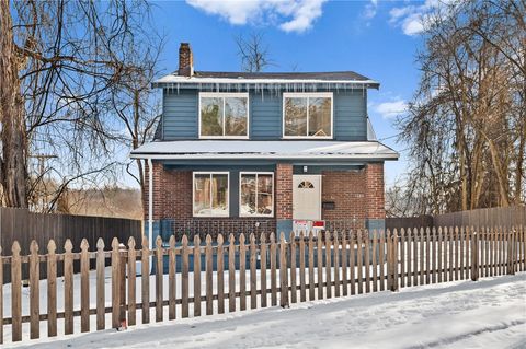 1486 Mill St Wilkinsburg PA 15221