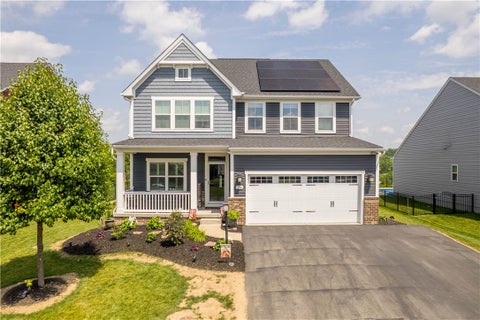 Photo of 254 Regency Dr, Eighty Four, PA 15330 (MLS # 1762857)