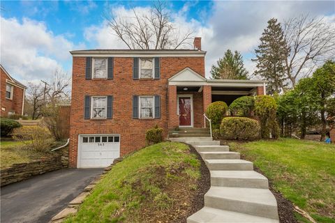 Photo of 363 Constitution Dr, Pittsburgh, PA 15236 (MLS # 1744621)