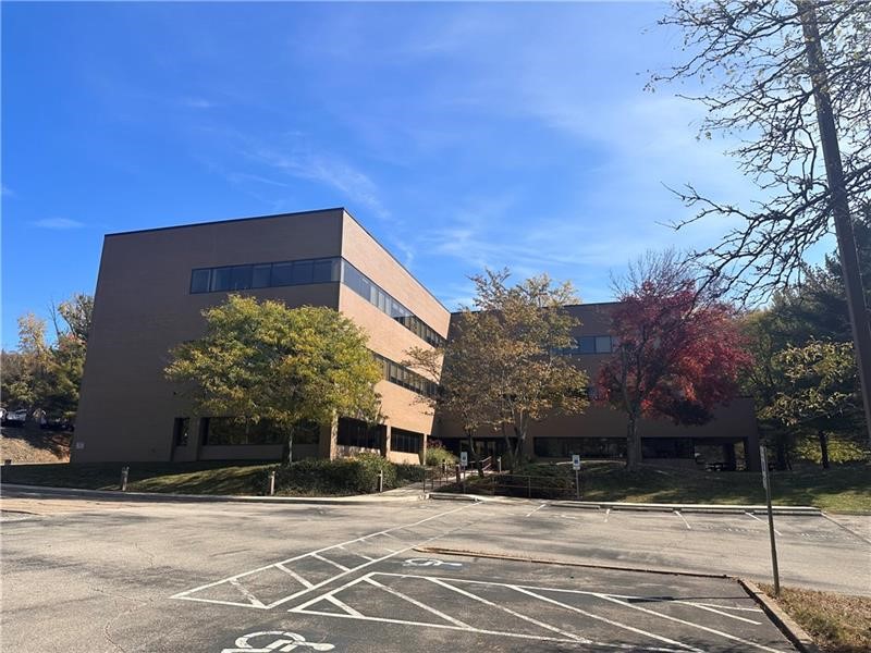 West Mifflin, Pennsylvania 15236, United States, ,Residential,Active,13349 West Mifflin, Pennsylvania 15236, United States, ,Residential,Active,13349