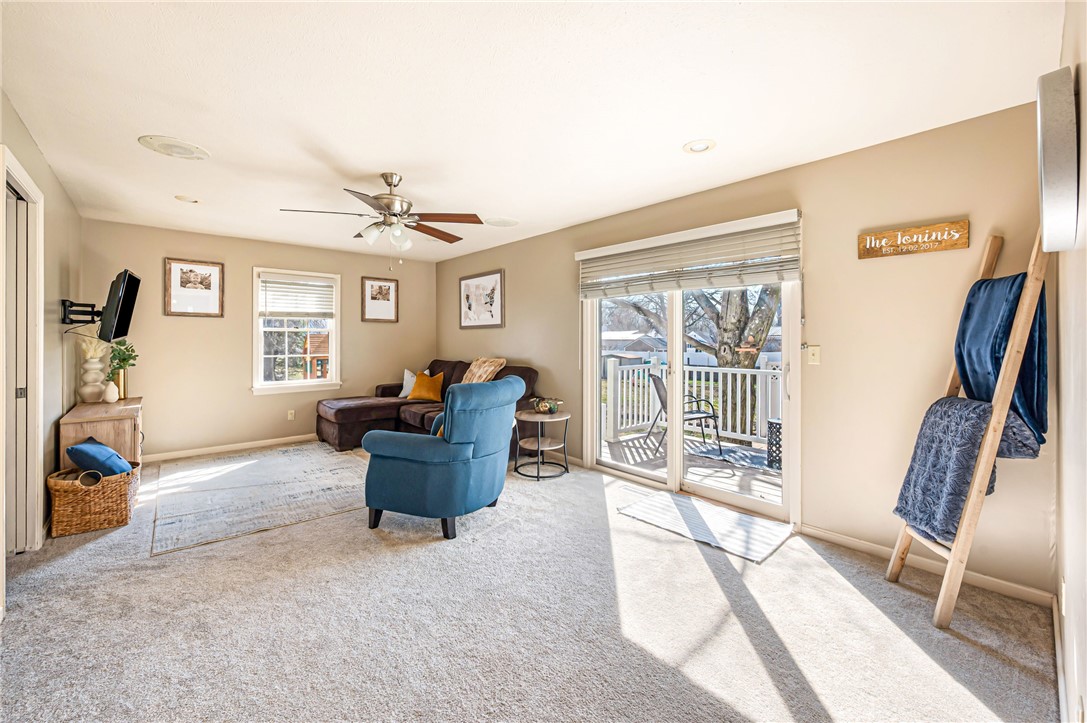 959 Mayfield Rd Rd, Sharpsville, Pennsylvania image 23