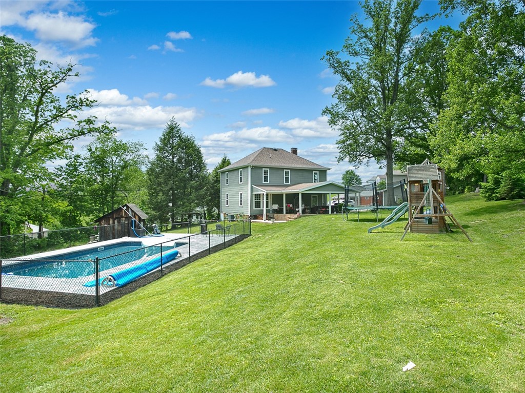 Dunbar Twp, Pennsylvania 15425, United States, 3 Bedrooms Bedrooms, ,2 BathroomsBathrooms,Residential,Contingent,136650