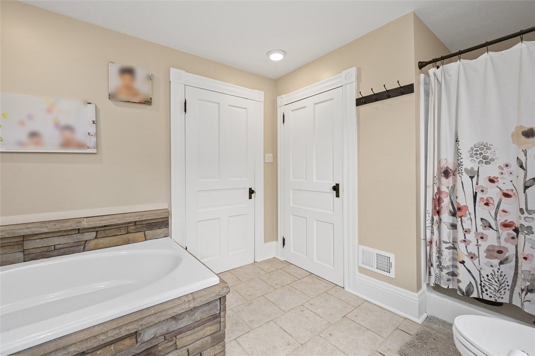 Dunbar Twp, Pennsylvania 15425, United States, 3 Bedrooms Bedrooms, ,2 BathroomsBathrooms,Residential,Contingent,136650