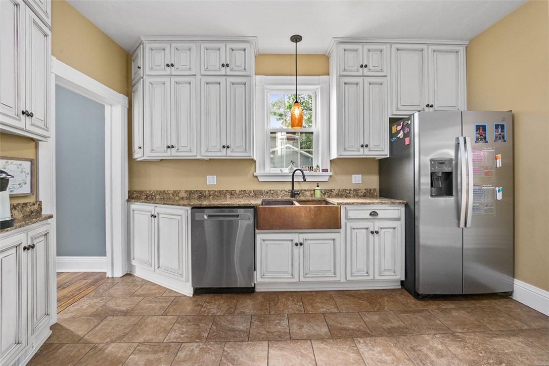 Dunbar Twp, Pennsylvania 15425, United States, 3 Bedrooms Bedrooms, ,2 BathroomsBathrooms,Residential,Contingent,136650