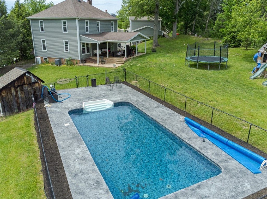 Dunbar Twp, Pennsylvania 15425, United States, 3 Bedrooms Bedrooms, ,2 BathroomsBathrooms,Residential,Contingent,136650