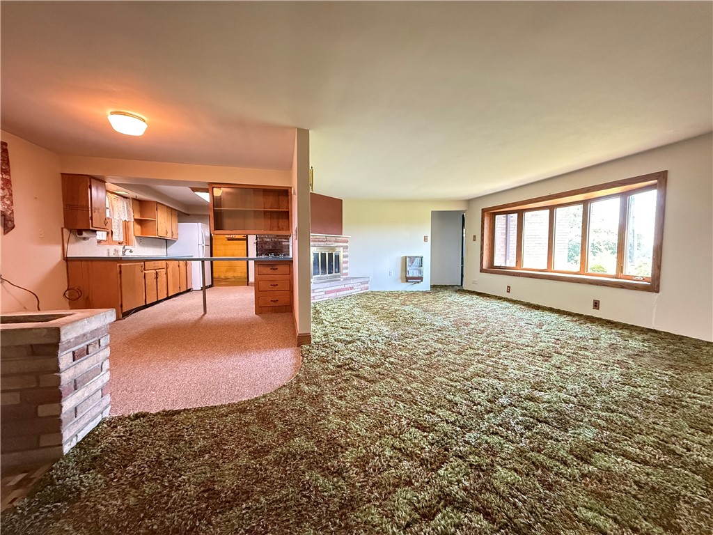 Delaware Twp, Pennsylvania 16154, United States, 4 Bedrooms Bedrooms, ,2 BathroomsBathrooms,Residential,Contingent,157765