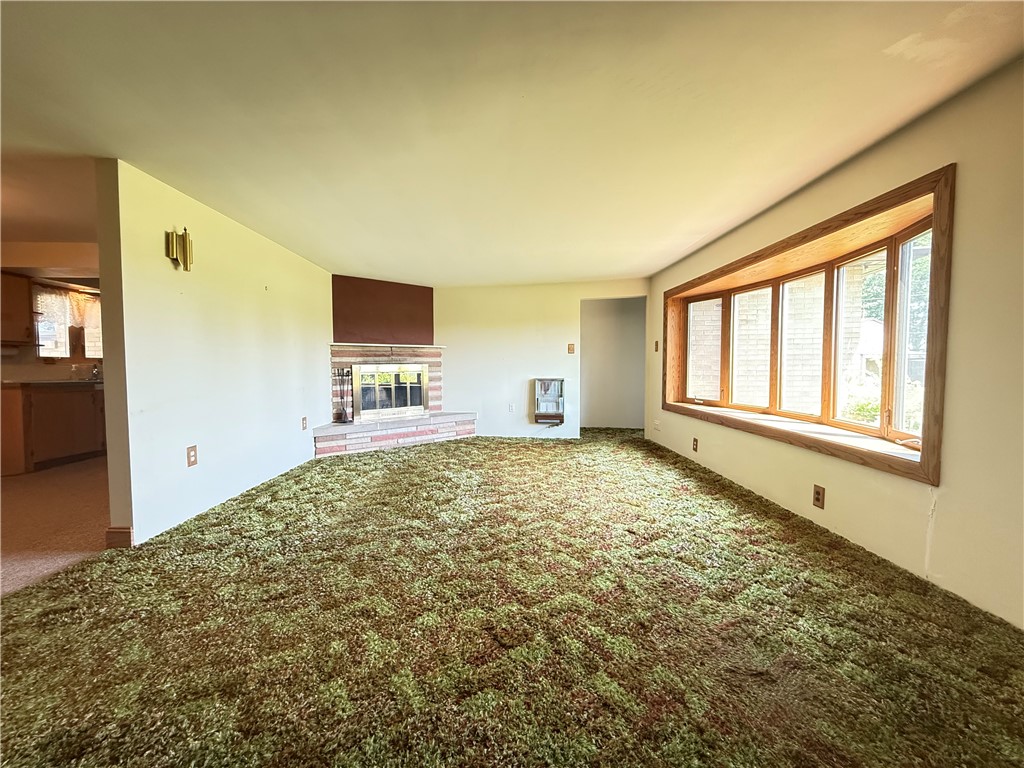 Delaware Twp, Pennsylvania 16154, United States, 4 Bedrooms Bedrooms, ,2 BathroomsBathrooms,Residential,Contingent,157765