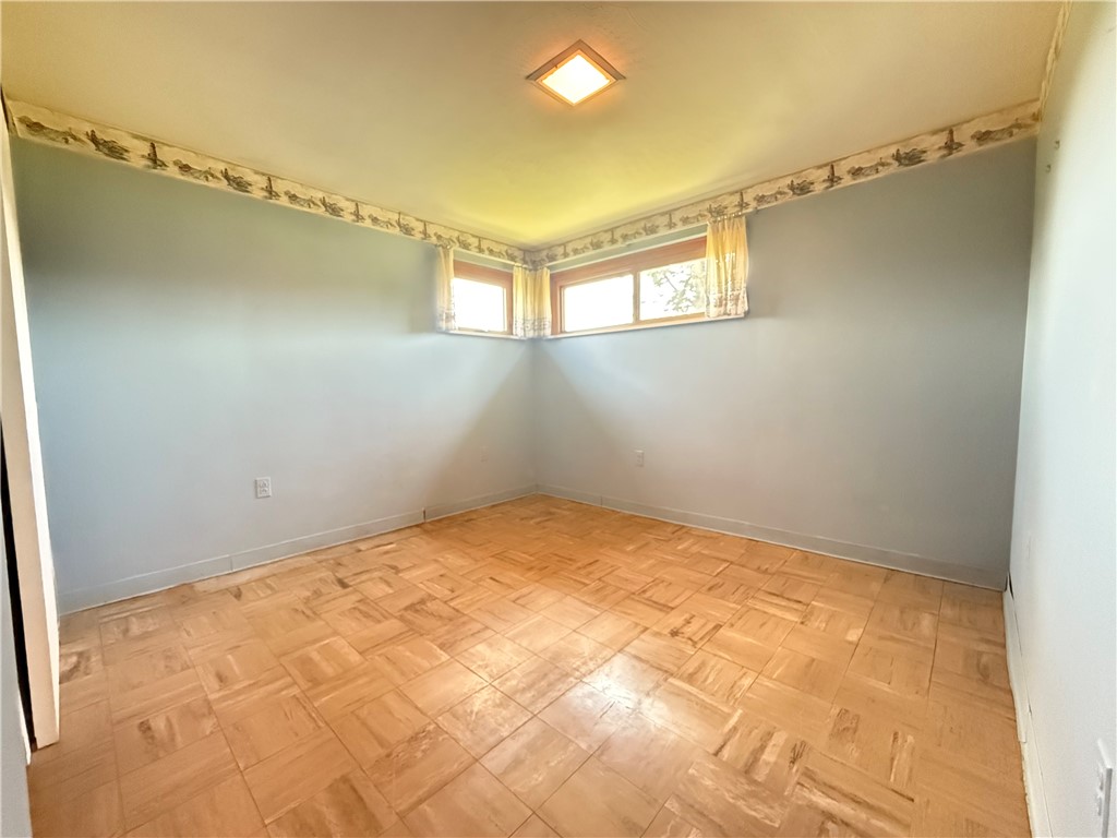 Delaware Twp, Pennsylvania 16154, United States, 4 Bedrooms Bedrooms, ,2 BathroomsBathrooms,Residential,Contingent,157765