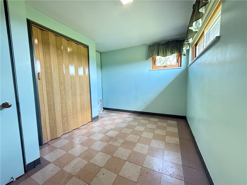 Delaware Twp, Pennsylvania 16154, United States, 4 Bedrooms Bedrooms, ,2 BathroomsBathrooms,Residential,Contingent,157765