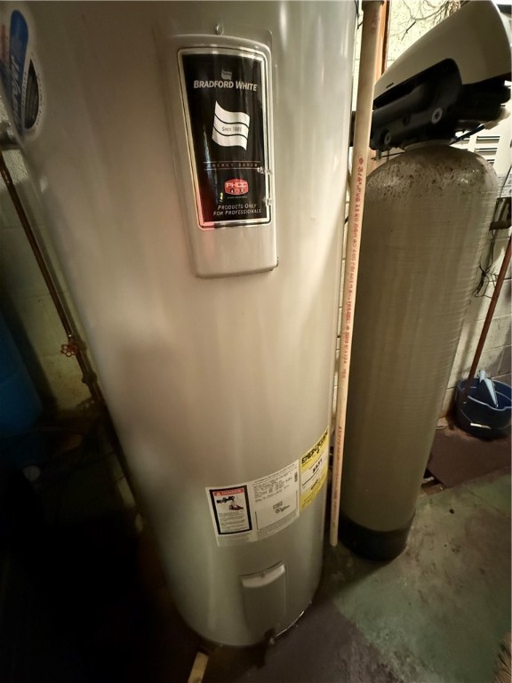 Delaware Twp, Pennsylvania 16154, United States, 4 Bedrooms Bedrooms, ,2 BathroomsBathrooms,Residential,Contingent,157765