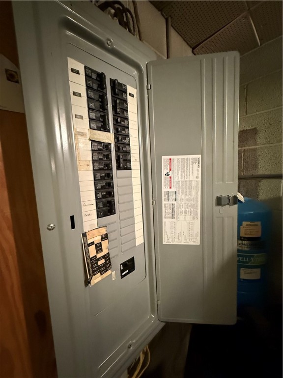 Delaware Twp, Pennsylvania 16154, United States, 4 Bedrooms Bedrooms, ,2 BathroomsBathrooms,Residential,Contingent,157765