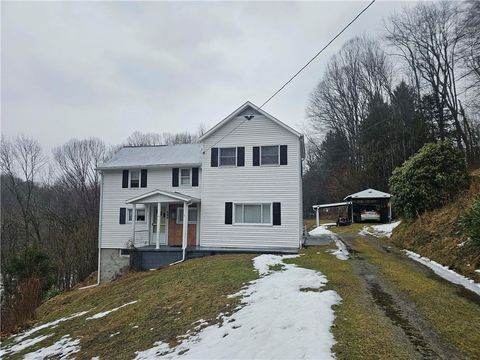 377 CRABAPPLE ROAD Franklin Twp PA 15480