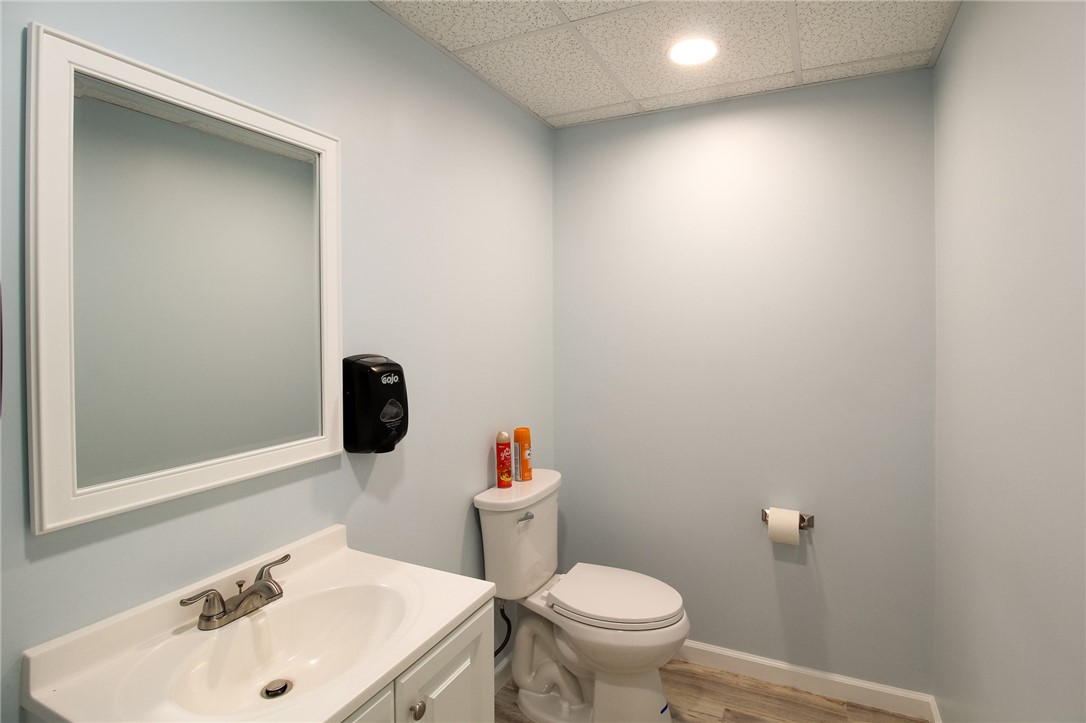 Banksville/Westwood, Pennsylvania 15220, United States, ,Commercial,Active,36174