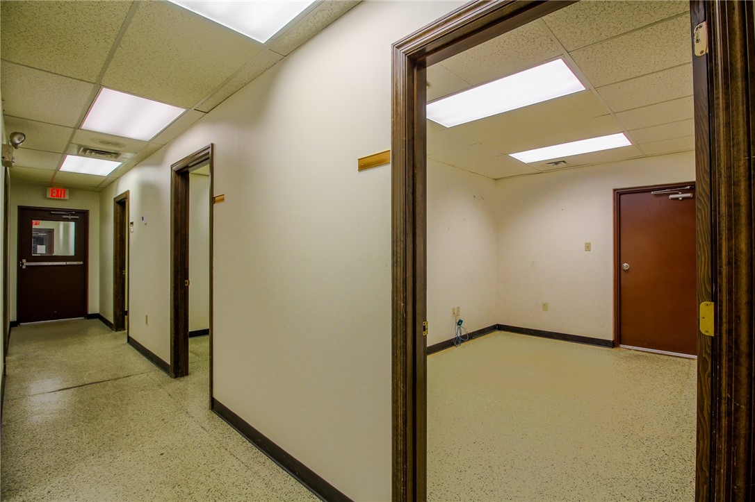 Banksville/Westwood, Pennsylvania 15220, United States, ,Commercial,Active,36174