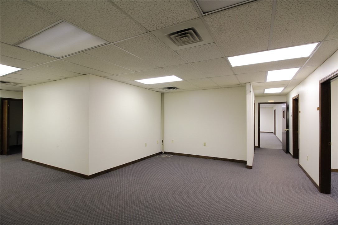 Banksville/Westwood, Pennsylvania 15220, United States, ,Commercial,Active,36174