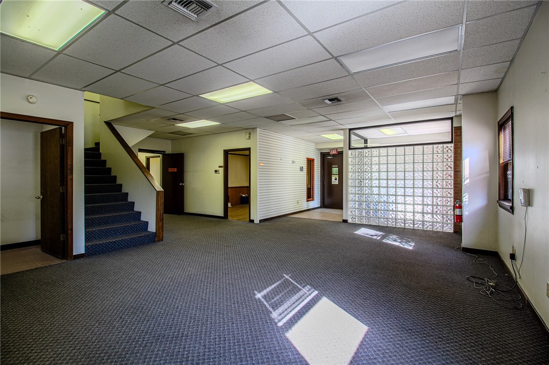 Banksville/Westwood, Pennsylvania 15220, United States, ,Commercial,Active,36174