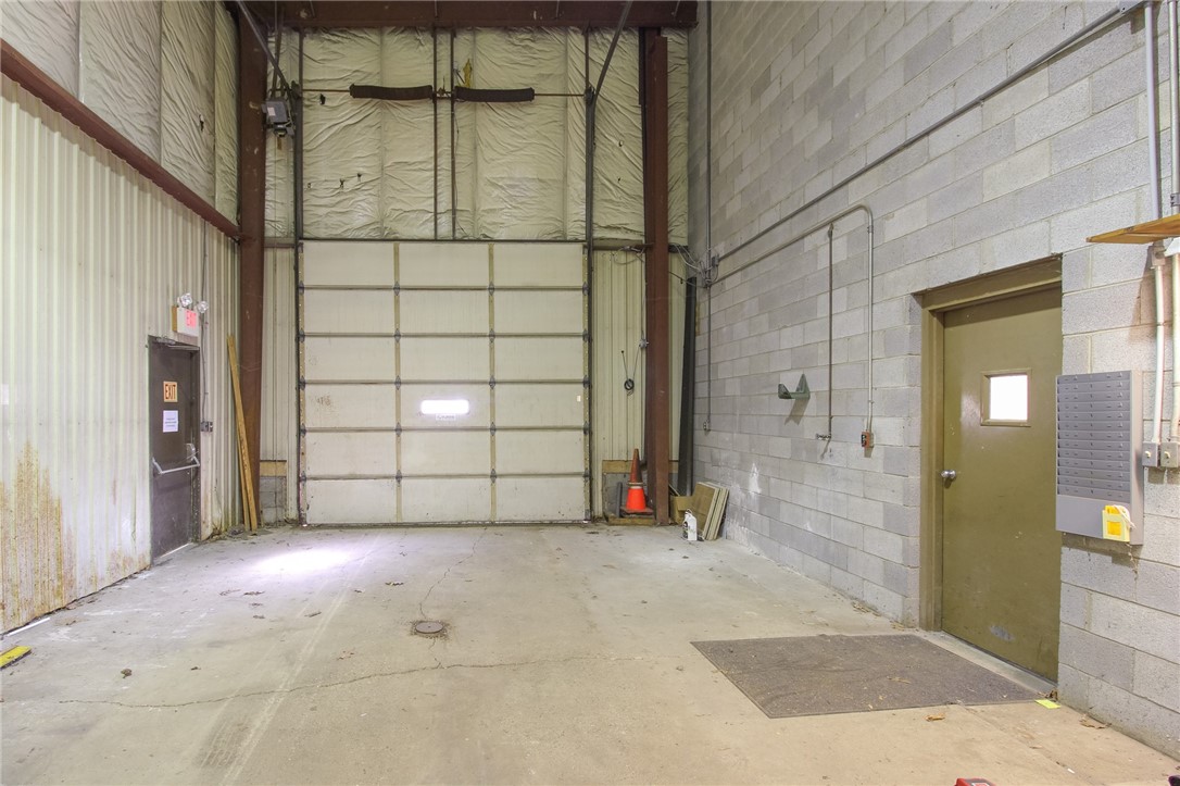 Banksville/Westwood, Pennsylvania 15220, United States, ,Commercial,Active,36174