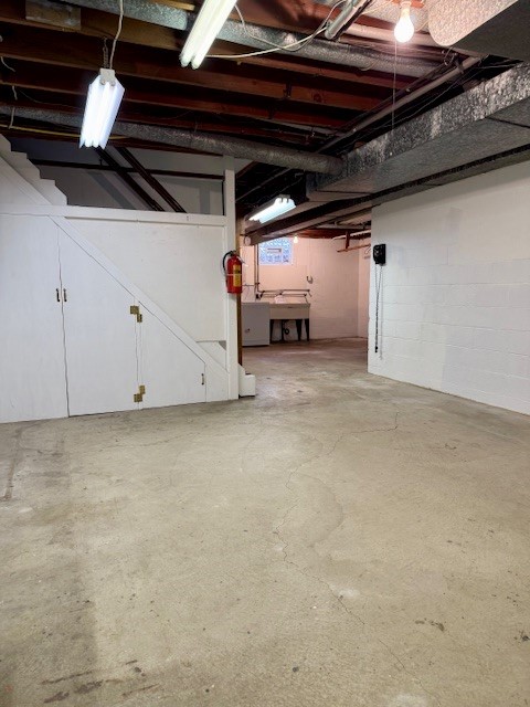 Braddock Hills, Pennsylvania 15221, United States, 3 Bedrooms Bedrooms, ,2 BathroomsBathrooms,Residential,Active,246390