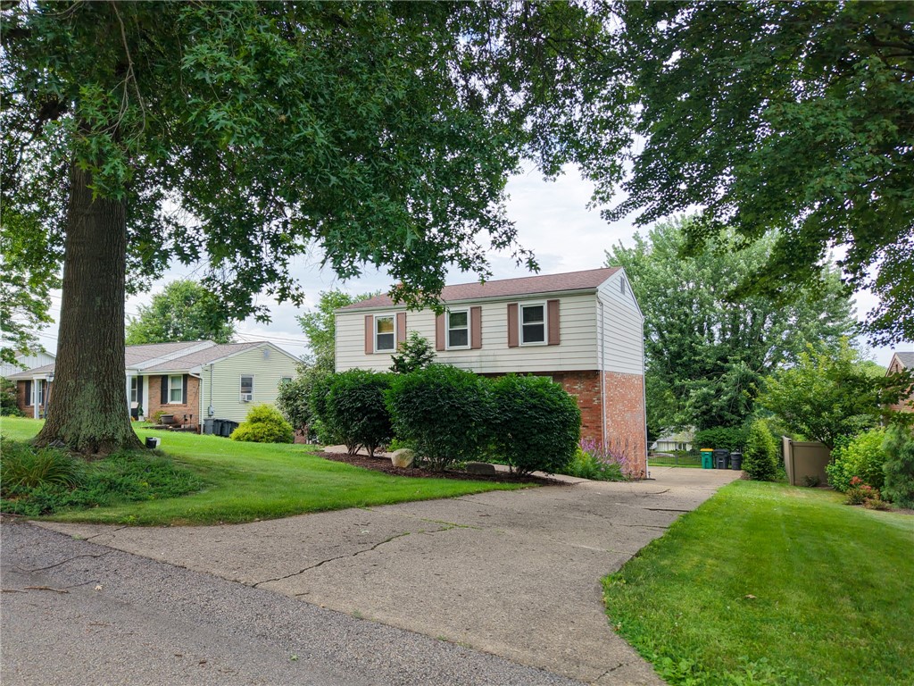 North Strabane, Pennsylvania 15317, United States, 4 Bedrooms Bedrooms, ,3 BathroomsBathrooms,Residential,Active,174333