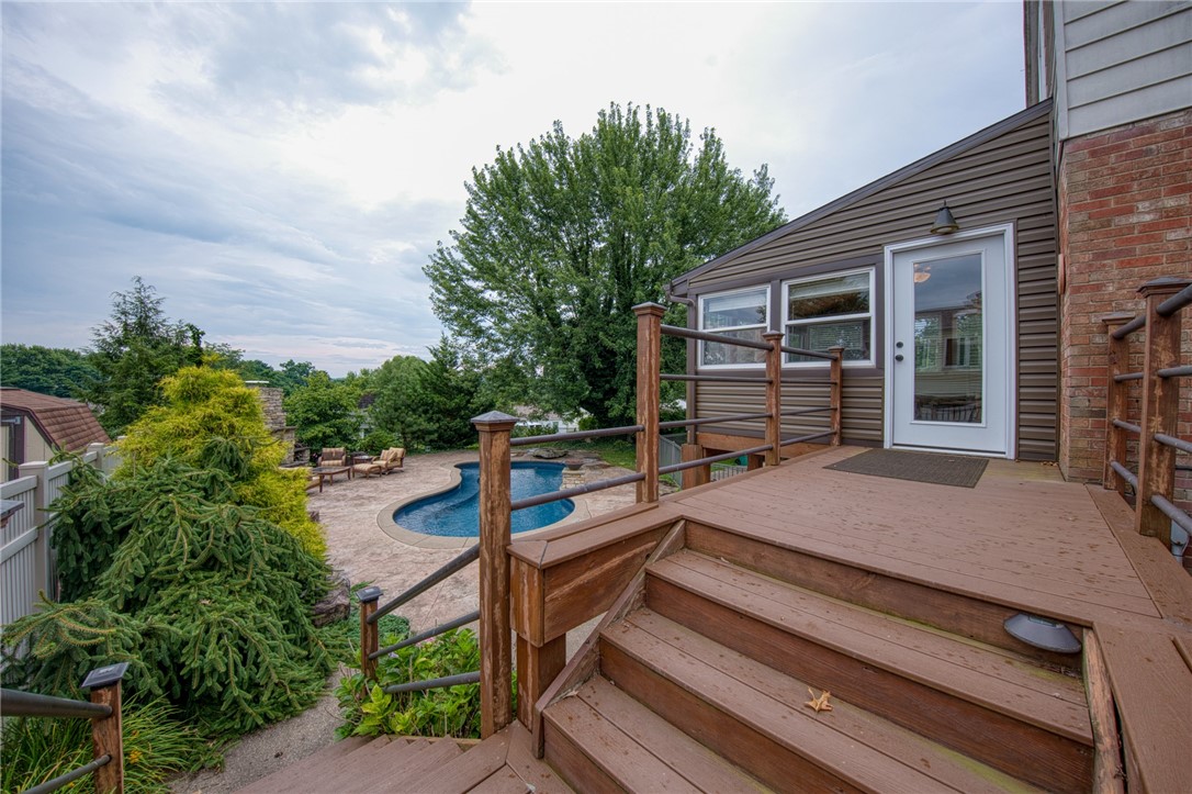 North Strabane, Pennsylvania 15317, United States, 4 Bedrooms Bedrooms, ,3 BathroomsBathrooms,Residential,Active,174333