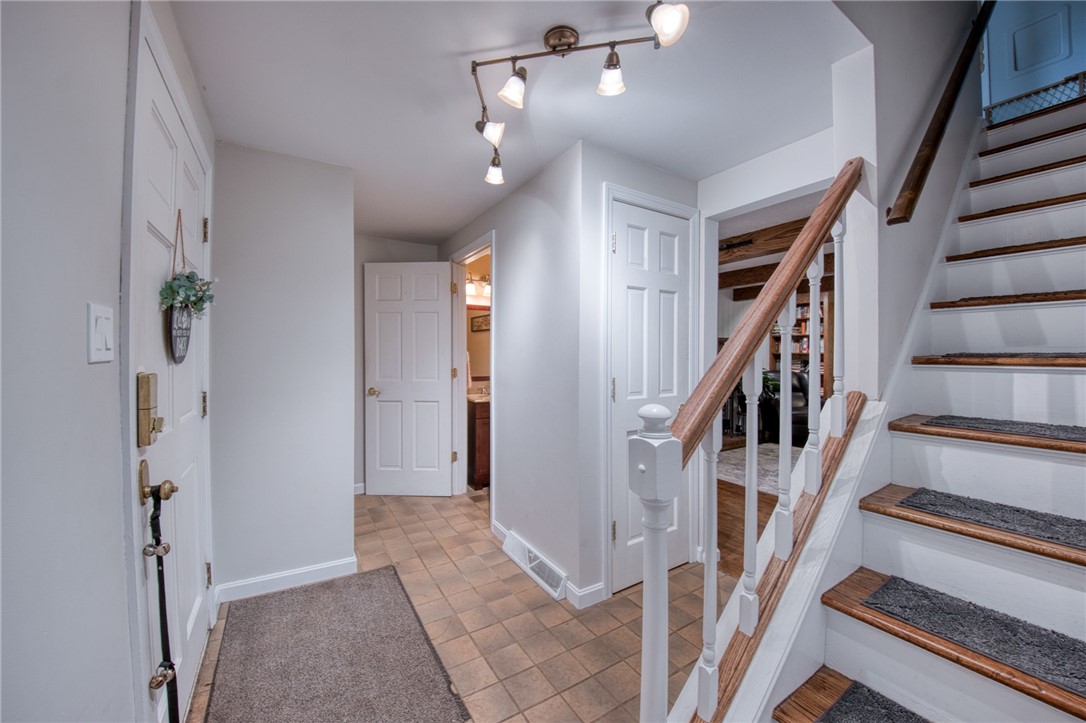 North Strabane, Pennsylvania 15317, United States, 4 Bedrooms Bedrooms, ,3 BathroomsBathrooms,Residential,Active,174333