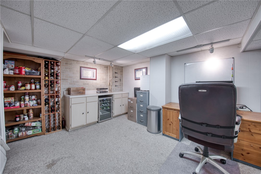 North Strabane, Pennsylvania 15317, United States, 4 Bedrooms Bedrooms, ,3 BathroomsBathrooms,Residential,Active,174333