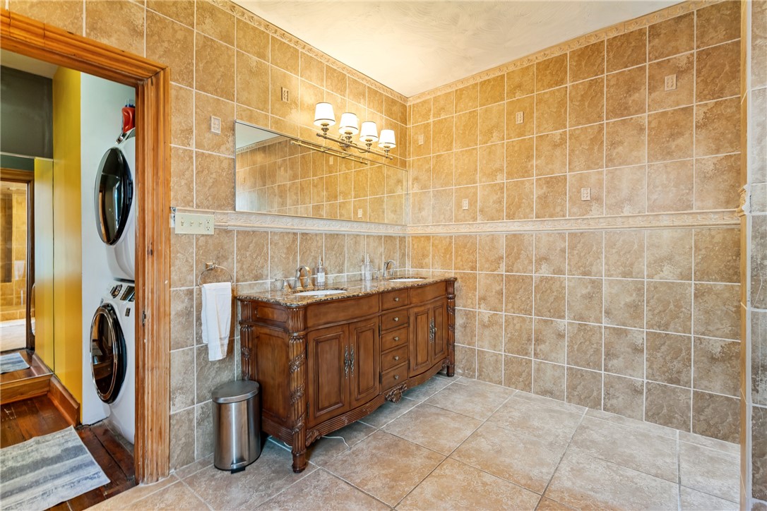 Shadyside, Pennsylvania 15232, United States, 5 Bedrooms Bedrooms, ,4 BathroomsBathrooms,Residential,Active,58967