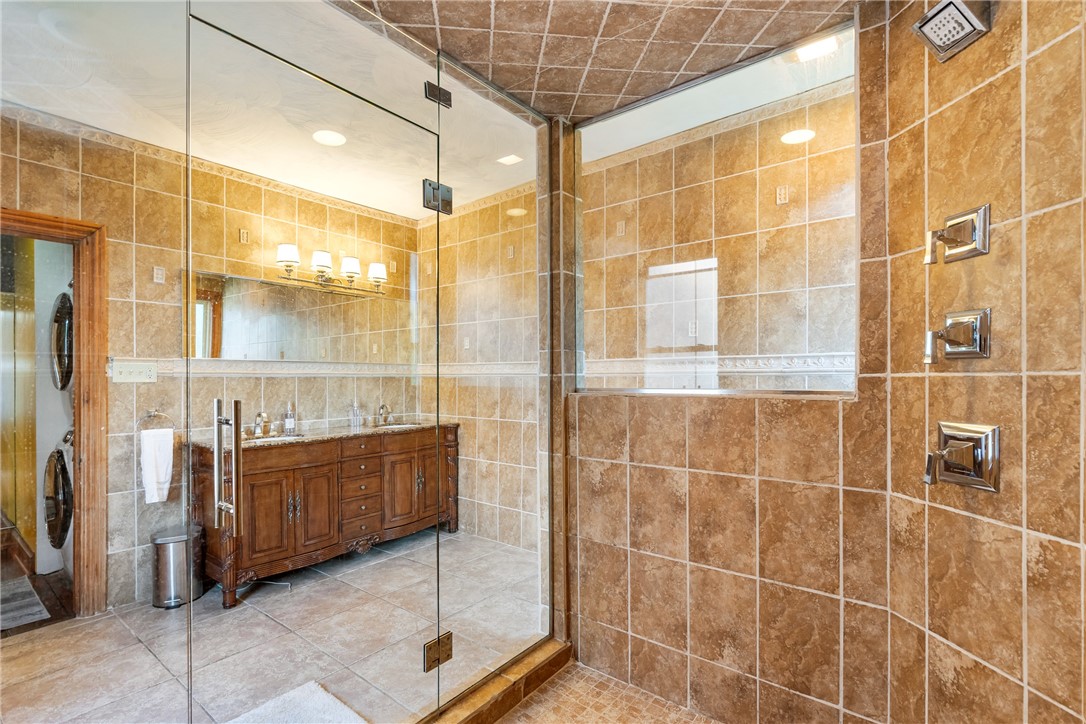 Shadyside, Pennsylvania 15232, United States, 5 Bedrooms Bedrooms, ,4 BathroomsBathrooms,Residential,Active,58967