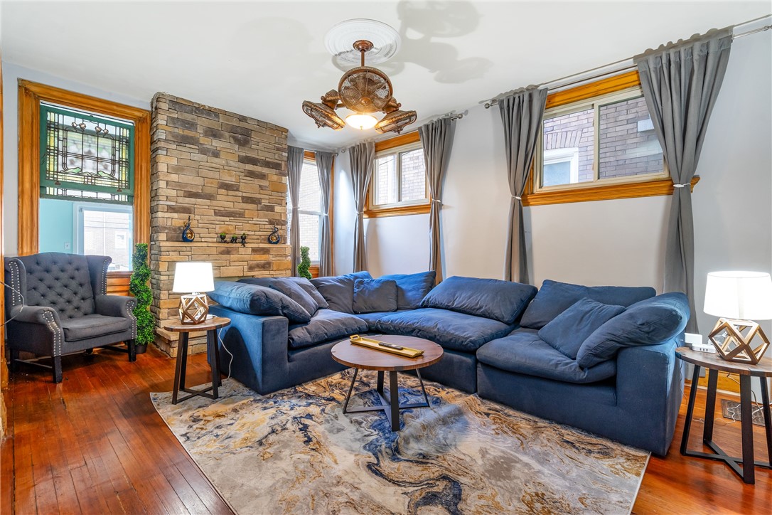 Shadyside, Pennsylvania 15232, United States, 5 Bedrooms Bedrooms, ,4 BathroomsBathrooms,Residential,Active,58967