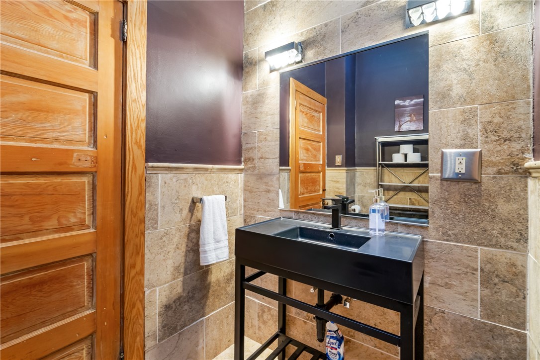 Shadyside, Pennsylvania 15232, United States, 5 Bedrooms Bedrooms, ,4 BathroomsBathrooms,Residential,Active,58967
