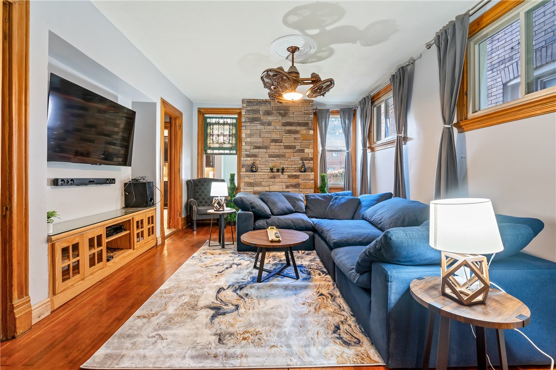 Shadyside, Pennsylvania 15232, United States, 5 Bedrooms Bedrooms, ,4 BathroomsBathrooms,Residential,Active,58967