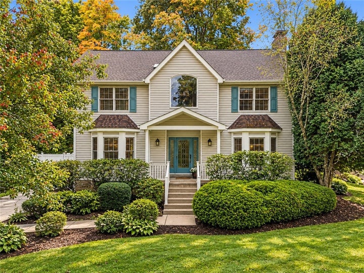 Photo 1 of 50 — 804 Wyngold Dr, McCandless, PA 15237