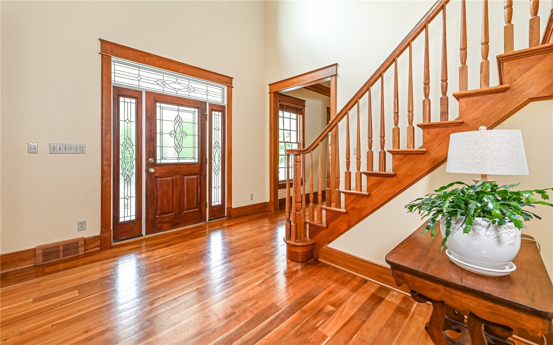 161 Pine Hill Way Way, Franklin, Pennsylvania image 2
