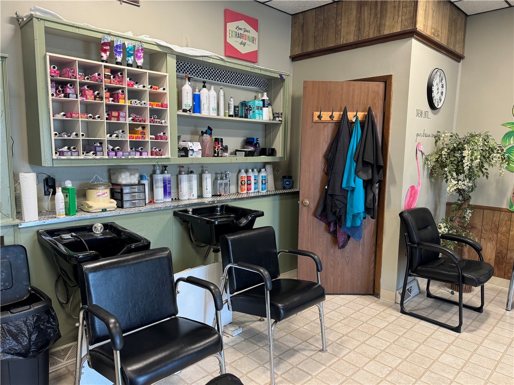 New Castle/5th, Pennsylvania 16101, United States, ,Commercial,Active,31913