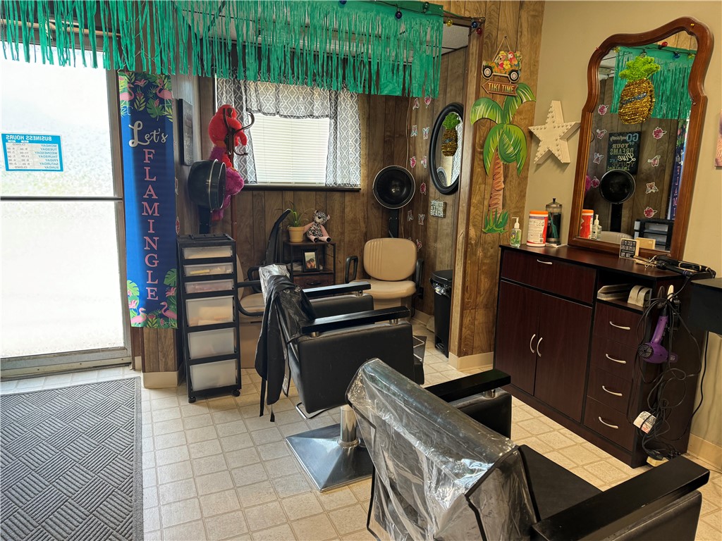 New Castle/5th, Pennsylvania 16101, United States, ,Commercial,Active,31913