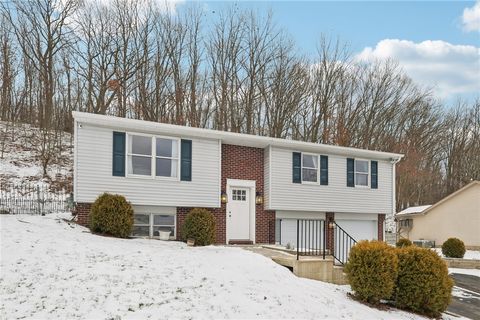 Photo of 46 Marion Dr, Zelienople, PA 16063 (MLS # 1737750)