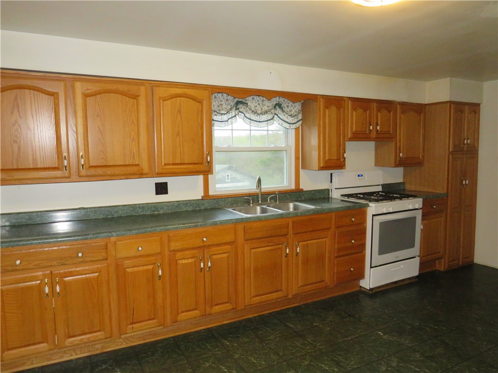 1602 Oneida Valley Rd