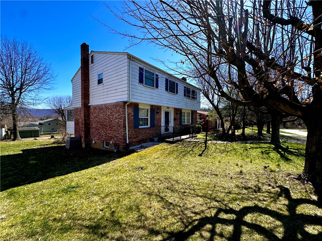 67 Emerson St, Uniontown, Pennsylvania image 4