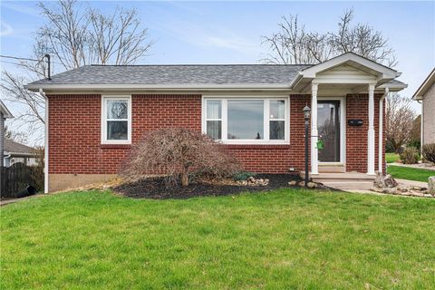 Photo of 764 Campbell Ave, New Kensington, PA 15068 (MLS # 1752144)