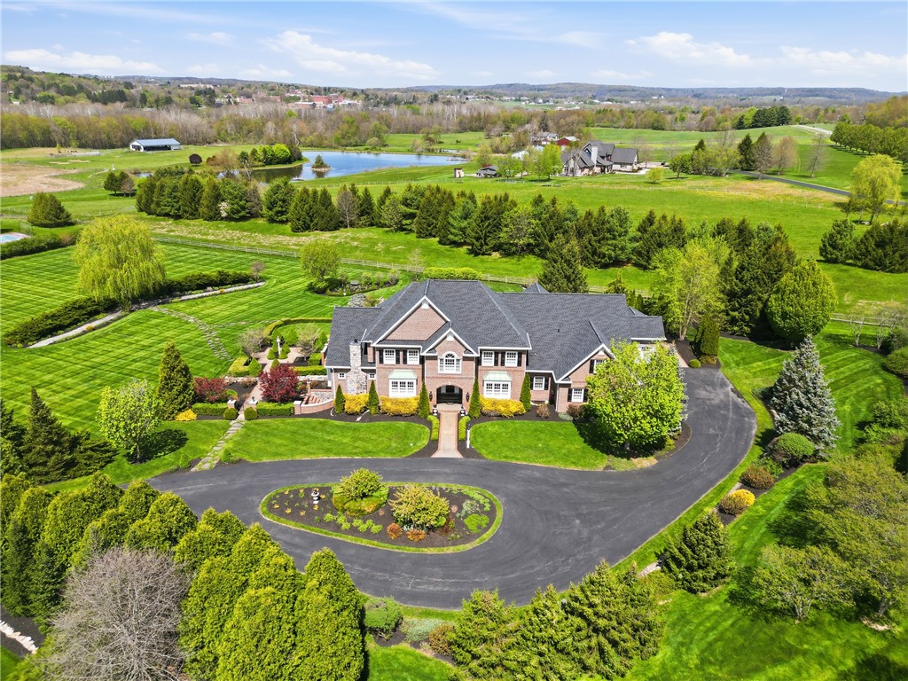 103 Destinaire Dr