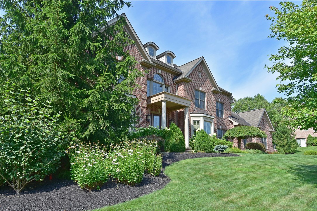 805 Chapel Hill Dr.