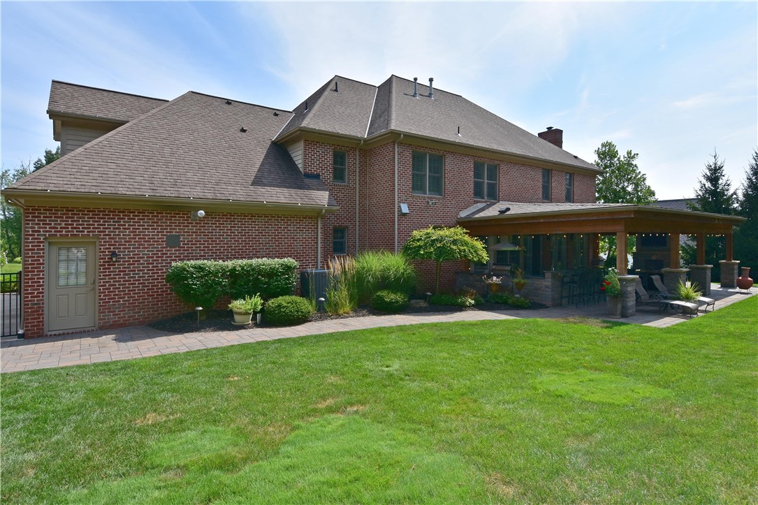 805 Chapel Hill Dr.