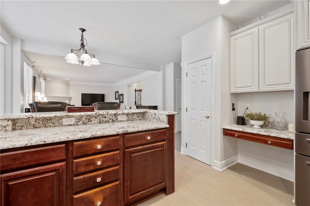 Ohio Twp, Pennsylvania 15237, United States, 4 Bedrooms Bedrooms, ,4 BathroomsBathrooms,Residential,Contingent,16156