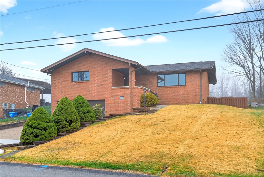 North Huntingdon, Pennsylvania 15642, United States, 3 Bedrooms Bedrooms, ,2 BathroomsBathrooms,Residential,Active,252585