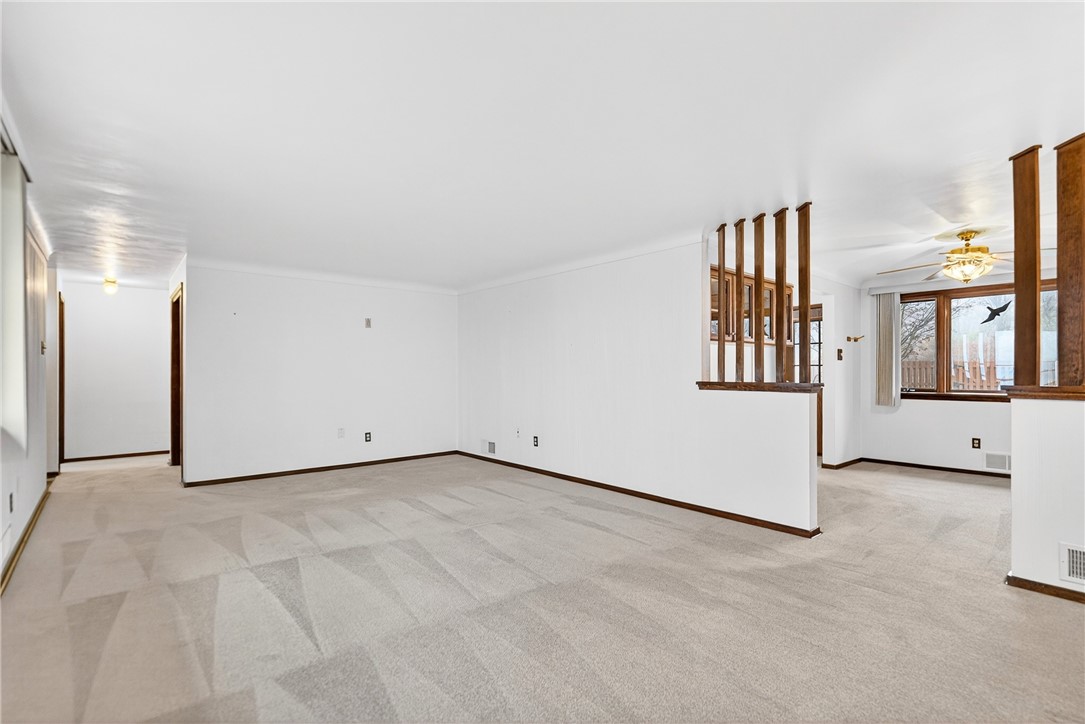 North Huntingdon, Pennsylvania 15642, United States, 3 Bedrooms Bedrooms, ,2 BathroomsBathrooms,Residential,Active,252585